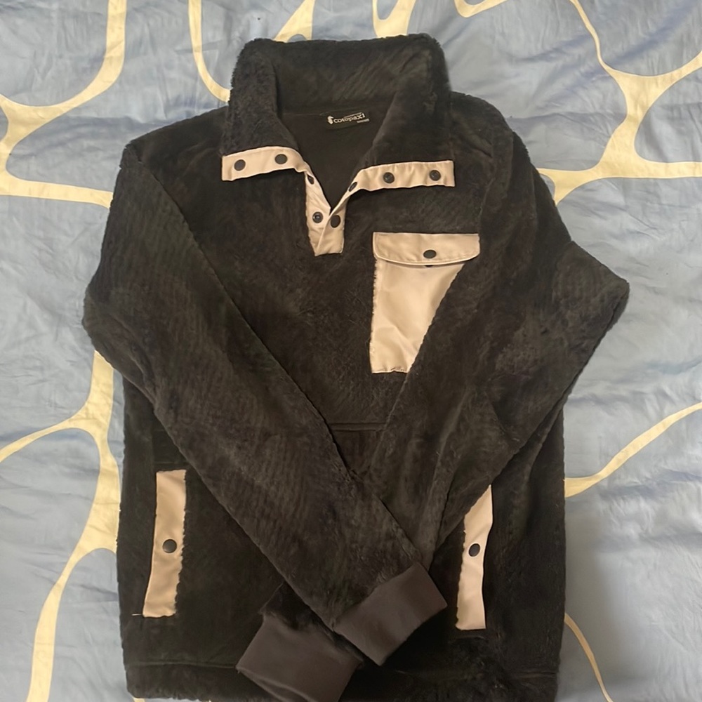 Cotopaxi sweater super warm size M